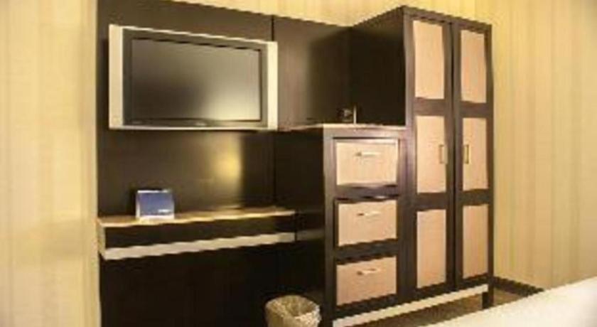 فندق وكازينو جولدن كوست لاس فيغاس المظهر الخارجي الصورة